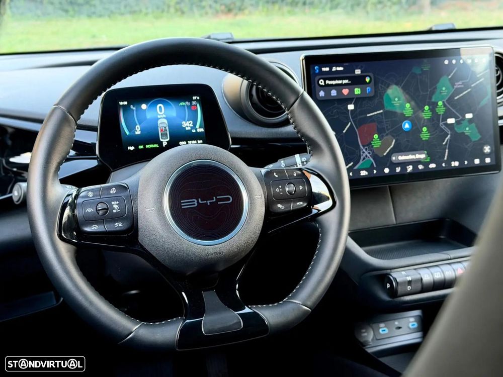 BYD Dolphin 60.4 kWh Design - 17