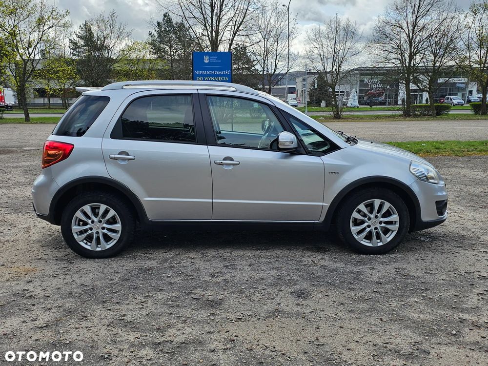 Suzuki SX4 2.0 DDiS 4x2 Comfort - 25