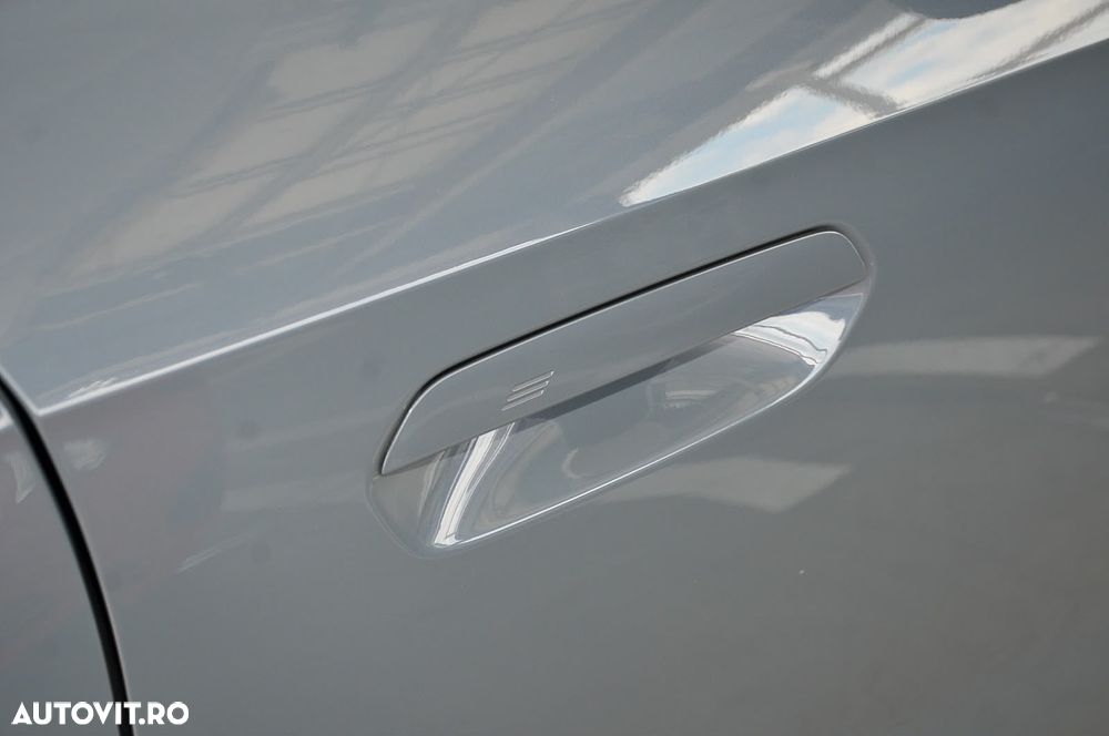 BMW X1 sDrive18d AT - 30