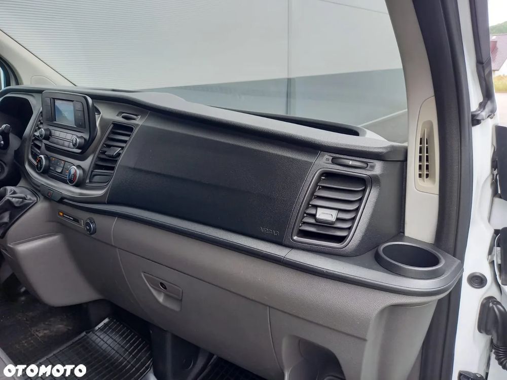 Ford Transit Custom 310 L2H1 Limited - 18