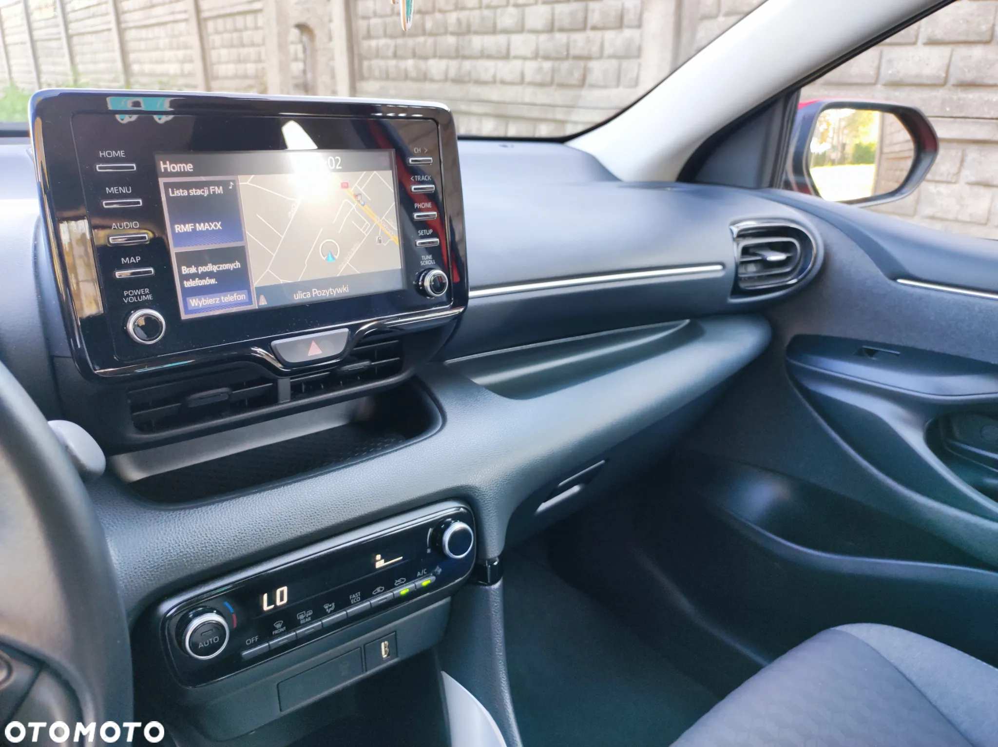 Toyota Yaris - 13