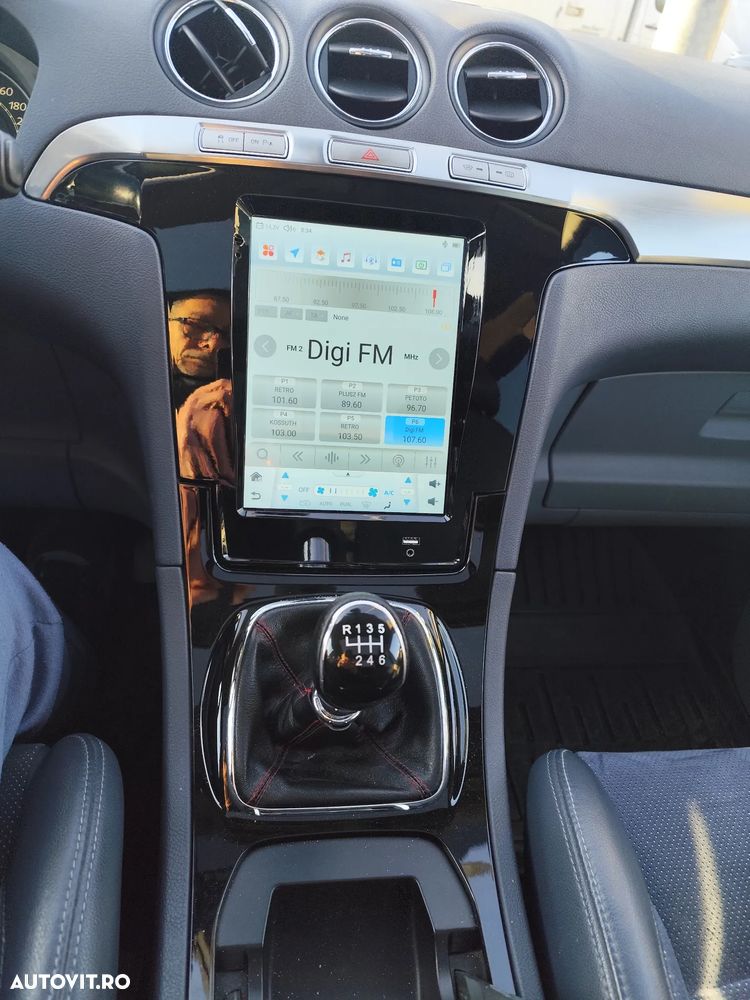 Ford S-Max 2.0 TDCi Titanium - 3