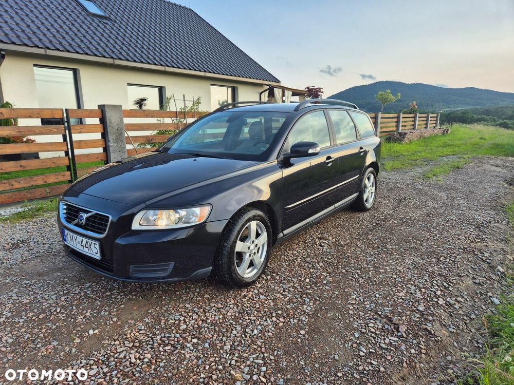 Volvo V50