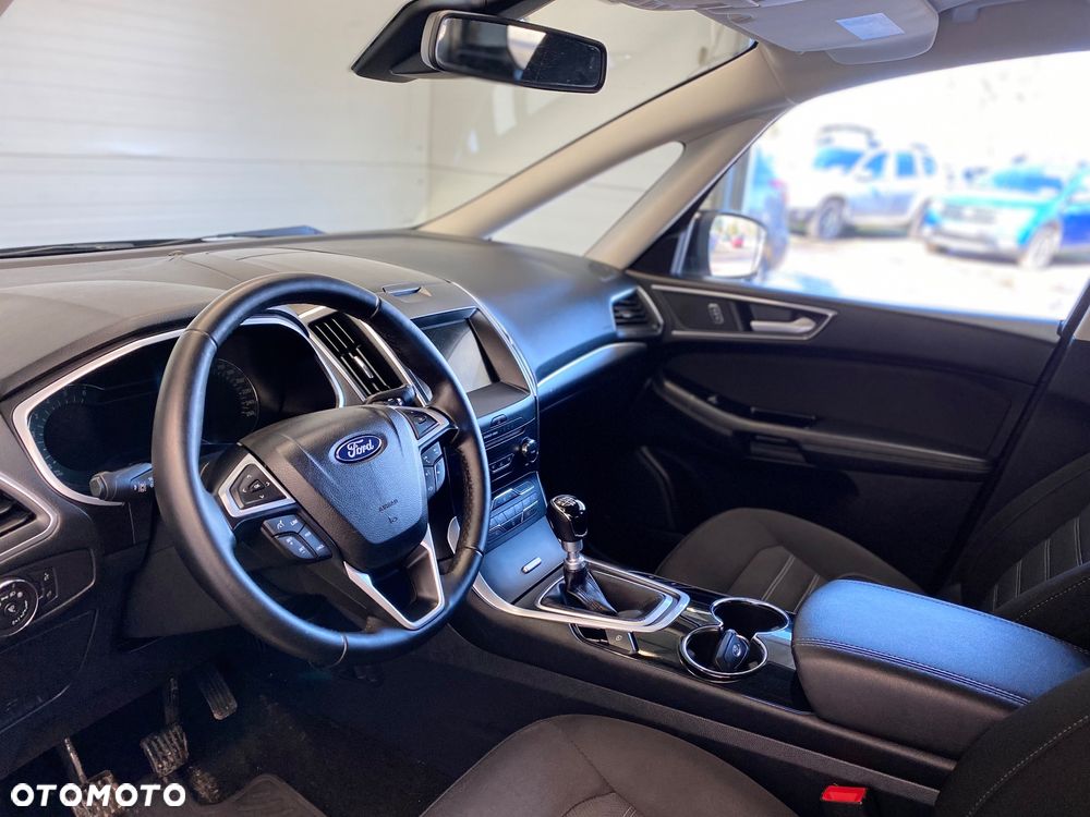 Ford Galaxy 2.0 TDCi Trend - 12