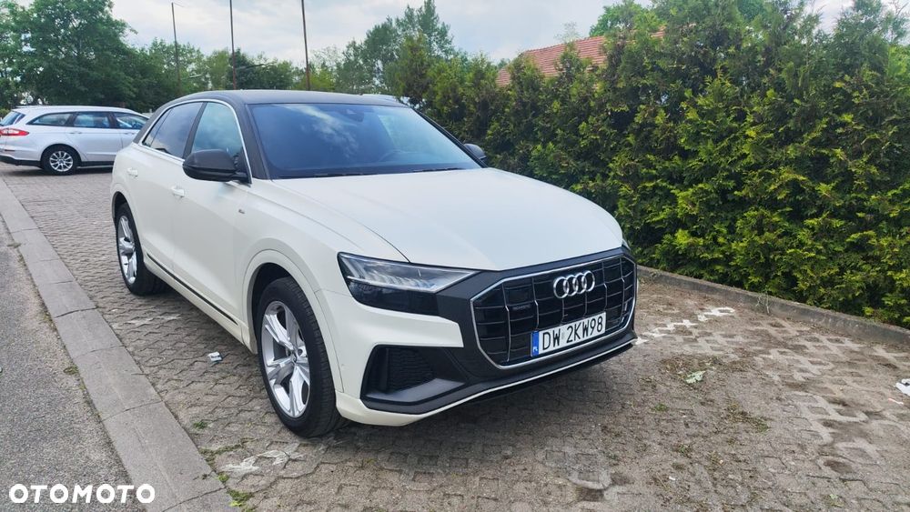 Audi Q7 - 1