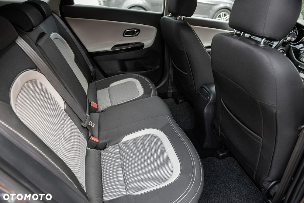 Kia Ceed 1.6 CRDi 128 Dream-Team Edition - 8