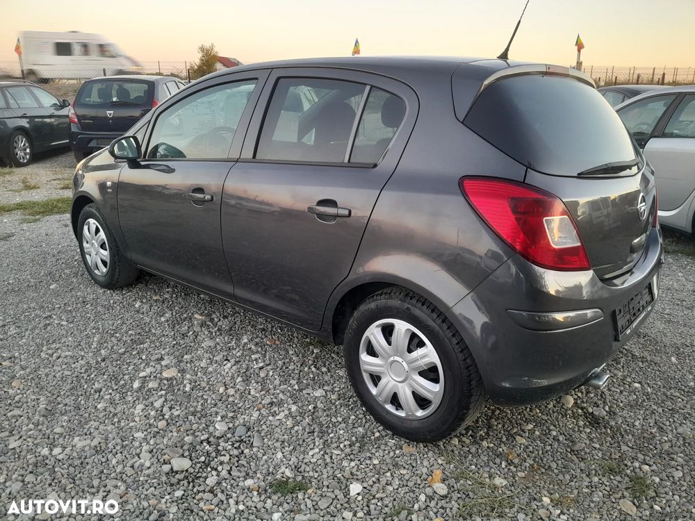 Opel Corsa - 4