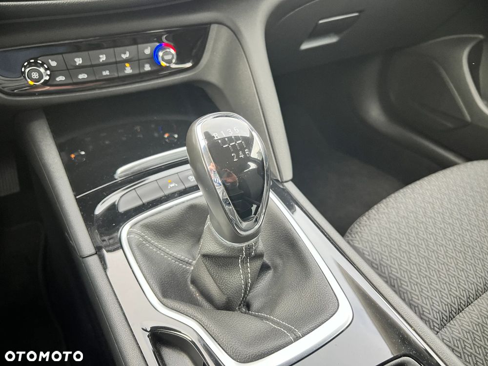 Opel Insignia 1.5 T Elite S&S - 21
