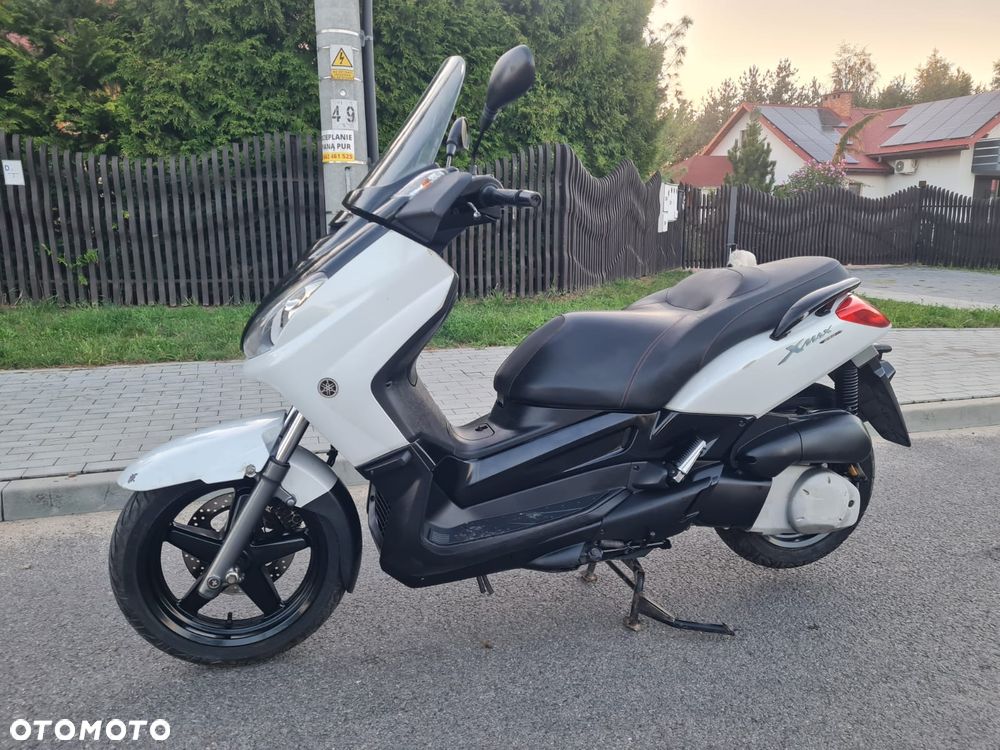 Yamaha X-max - 1