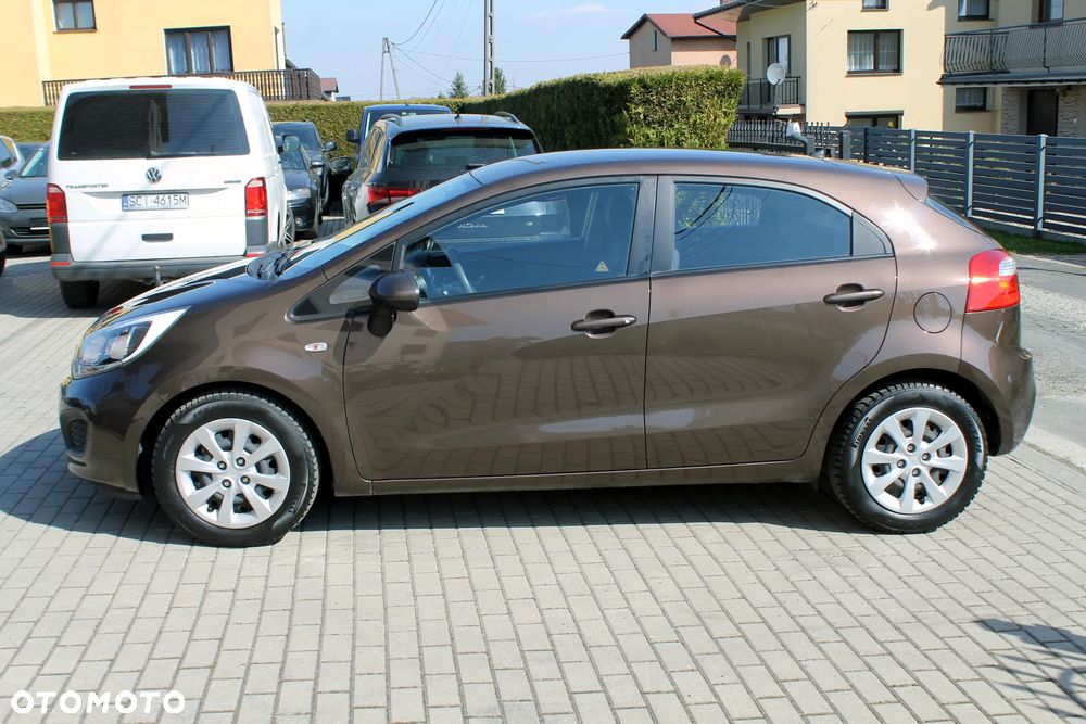 Kia Rio - 6