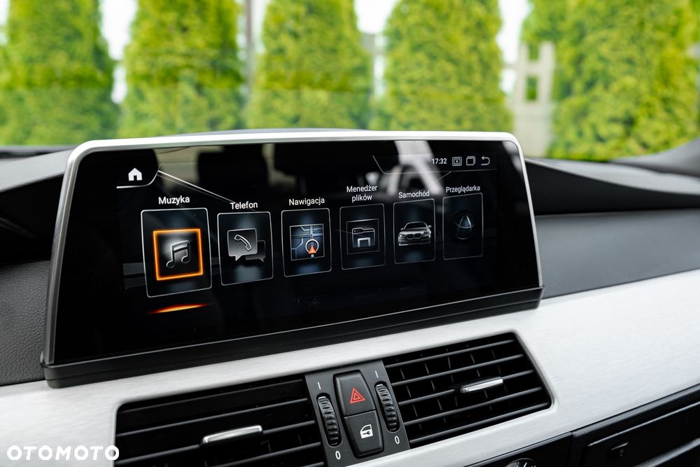 BMW Seria 5 530d xDrive - 35