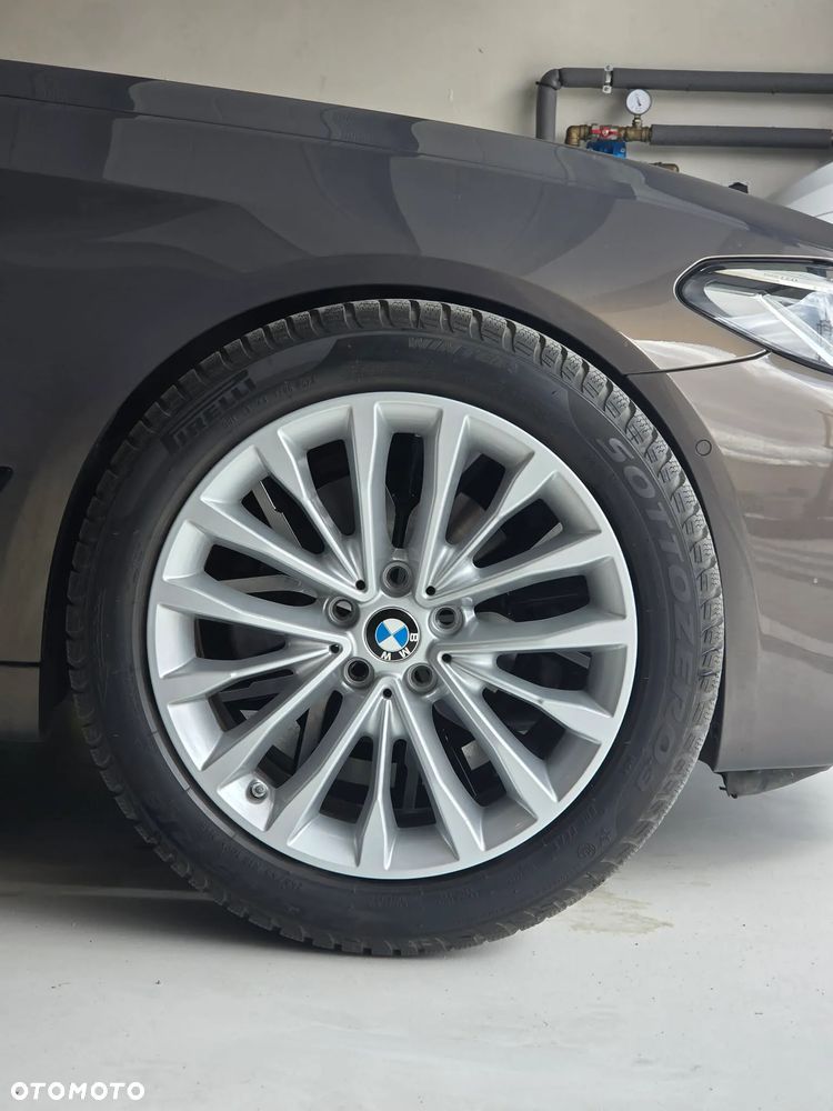 BMW Seria 5 520d xDrive mHEV sport - 24