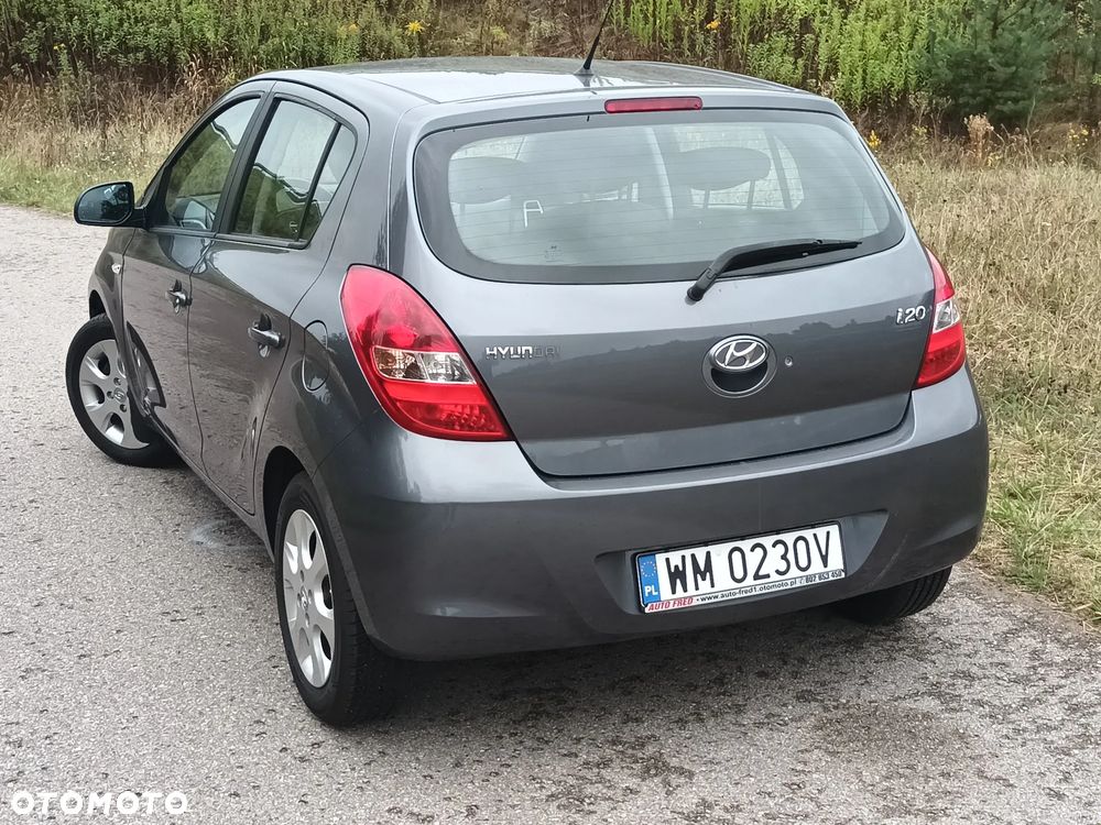 Hyundai i20 - 13