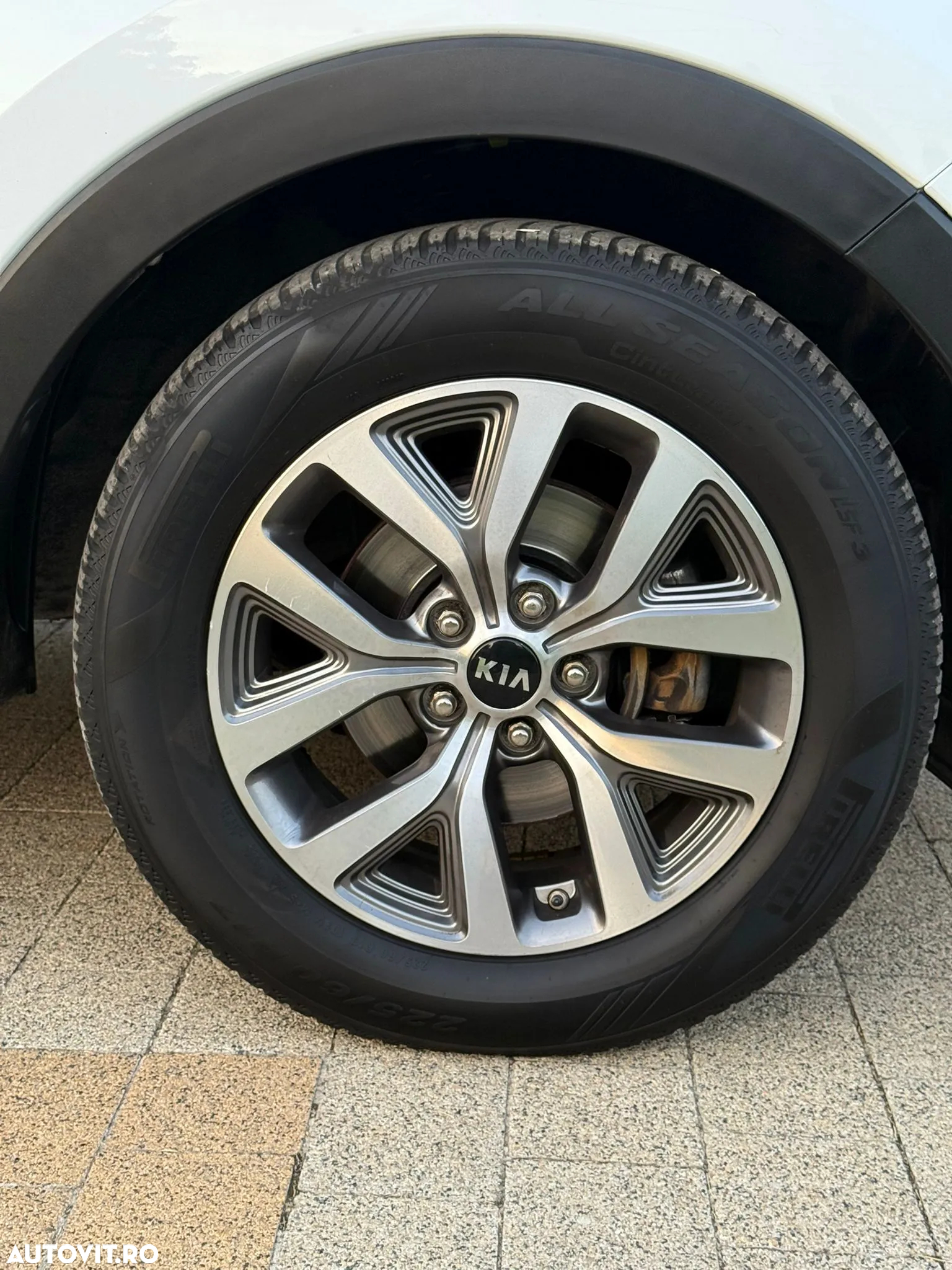 Kia Sportage 1.7 DSL MT 4x2 STYLE - 22