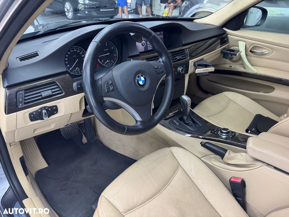 BMW 3 Series 2010 — imagine 18