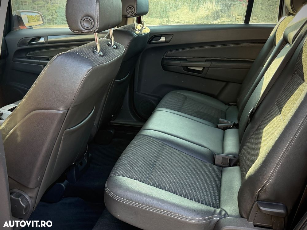 Opel Zafira - 17