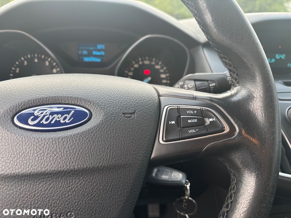 Ford Focus 1.6 Trend - 21