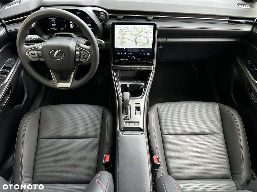 Lexus LBX 1.5 Hybrid Emotion - 21