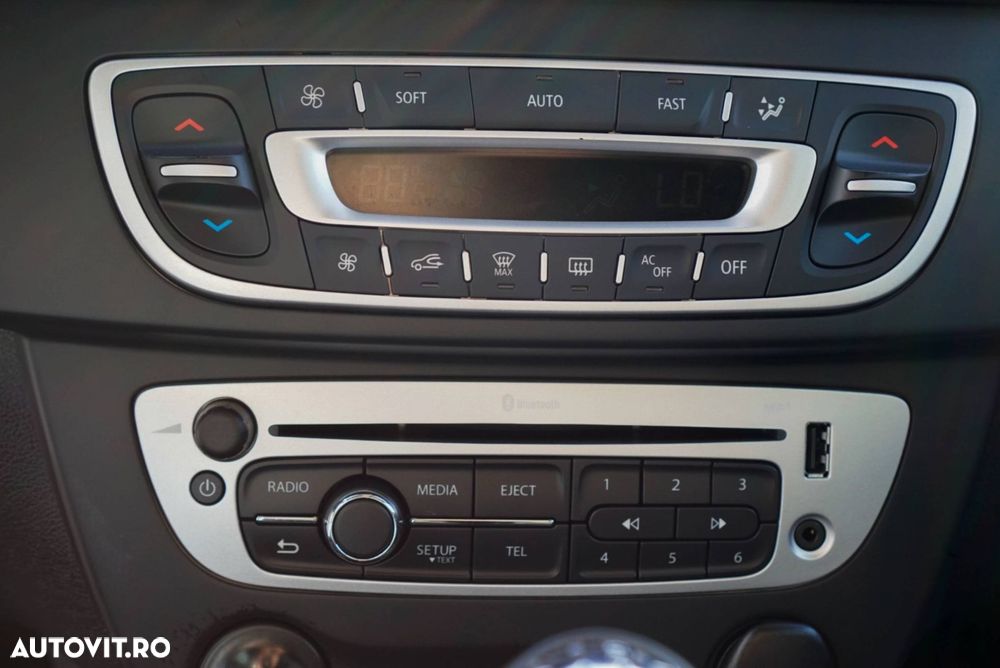 Renault Megane III Coupe 1.4 TCE Dynamique - 12