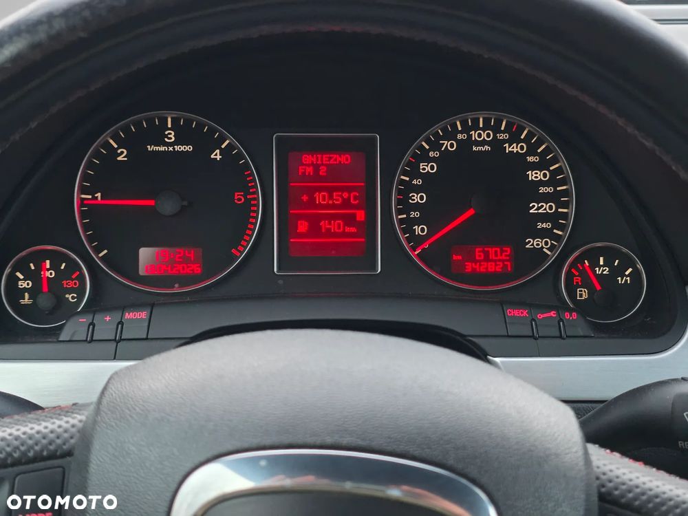 Audi A4 Avant 2.0 TDI DPF Quattro - 12