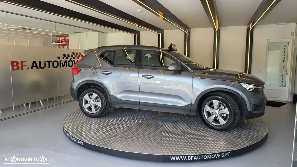Volvo XC 40 1.5 T3 Inscription Tech Edition - 9