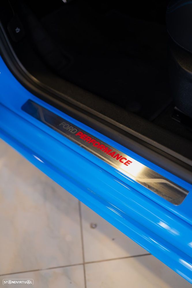 Ford Focus 2.3 EcoBoost S&S ST - 21