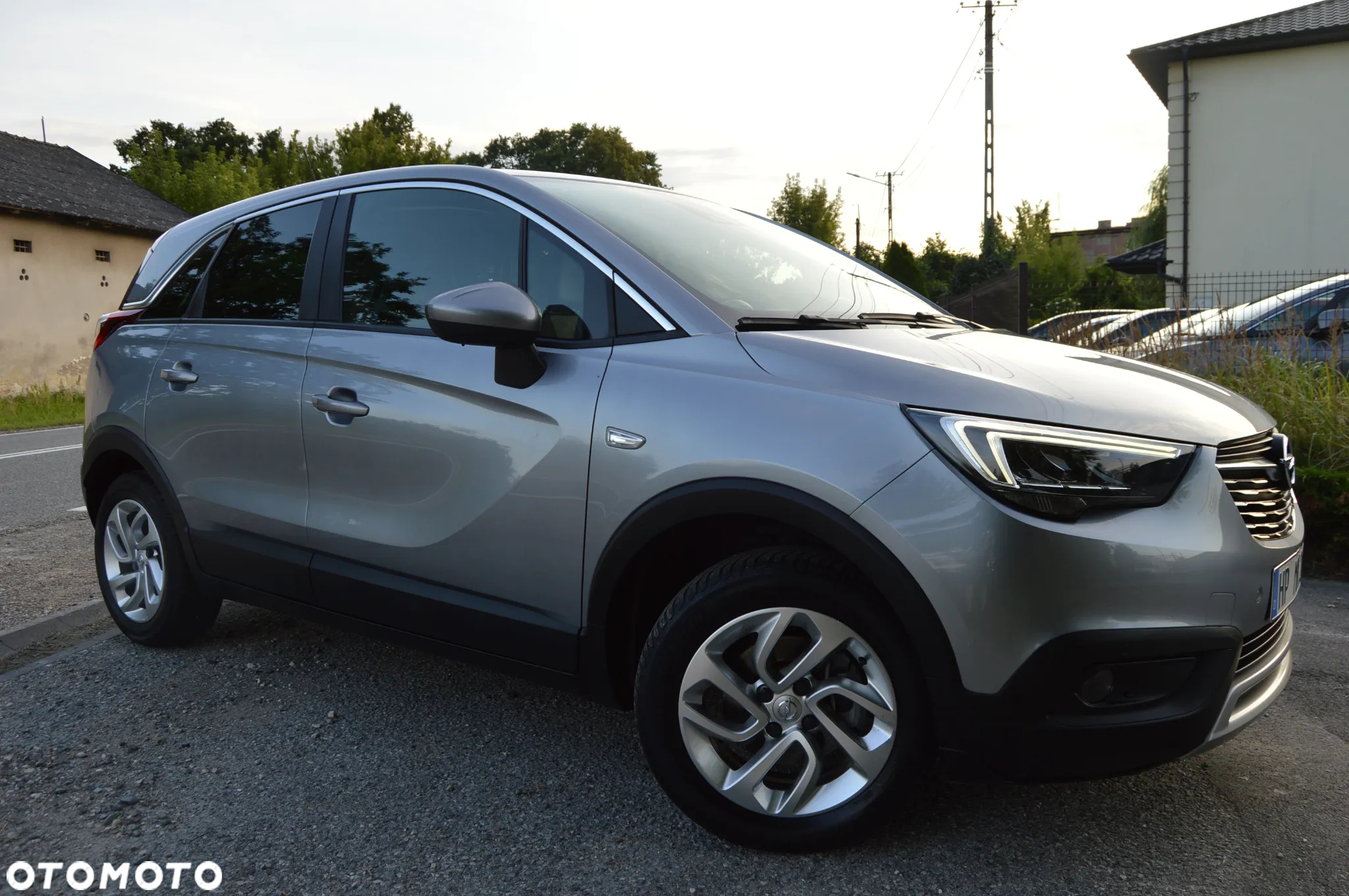 Opel Crossland X 1.2 T Design Line S&S - 5