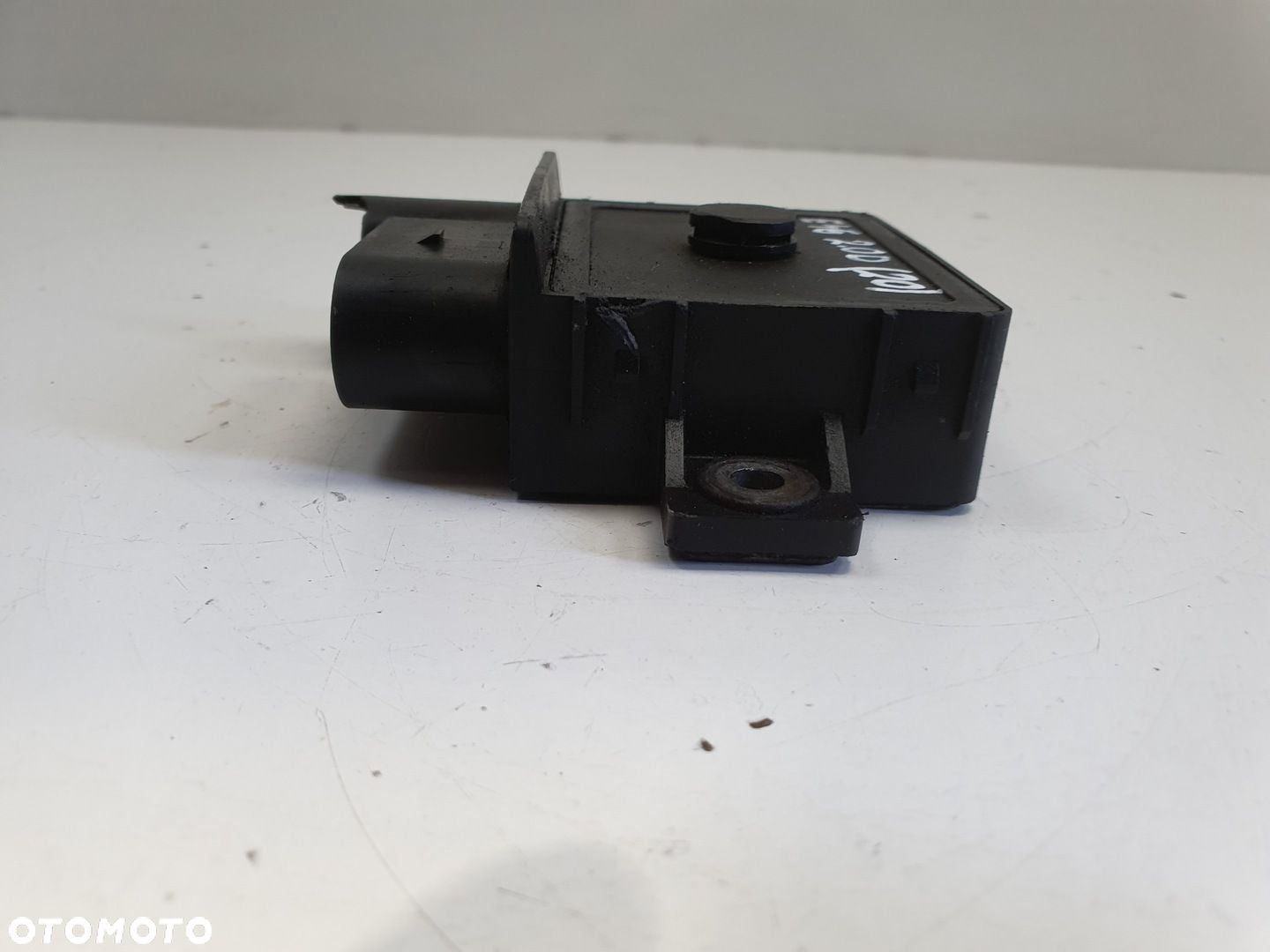 BMW E46 2.0 D PRZEKAŹNIK ŚWIEC ŻAROWYCH 7786821 - 5