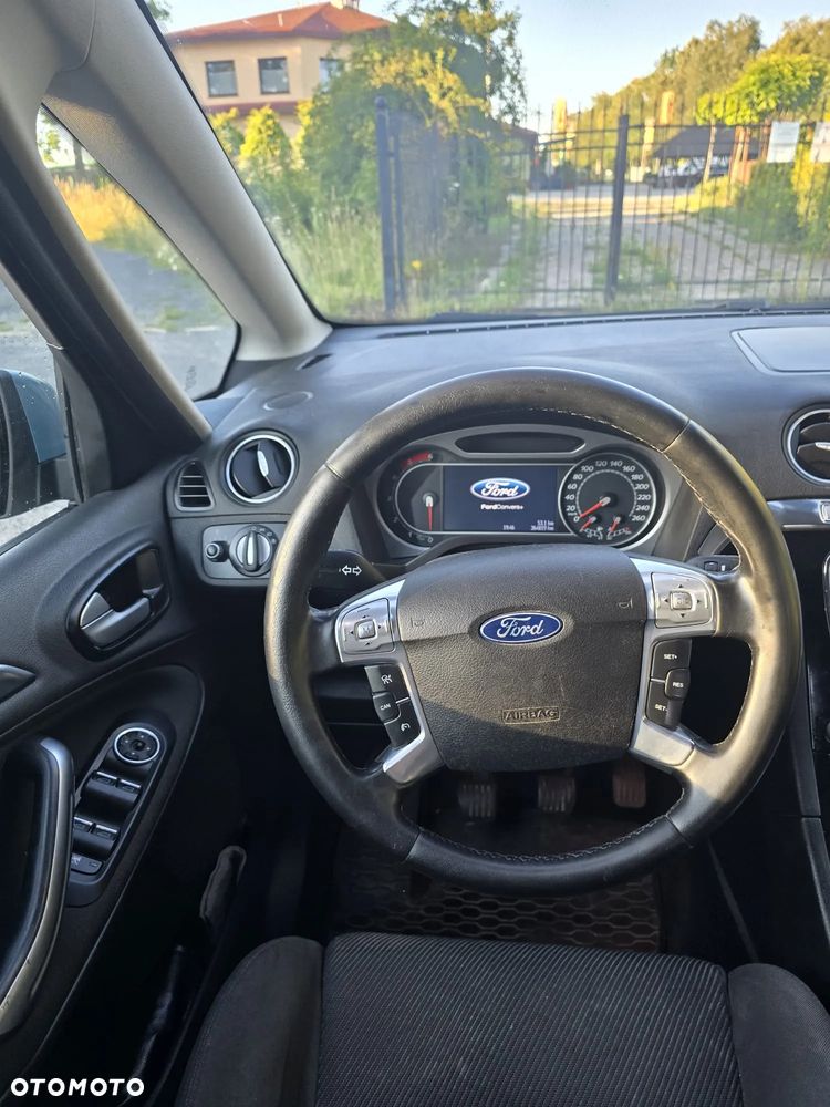 Ford S-Max 2.0 TDCi DPF Titanium - 14