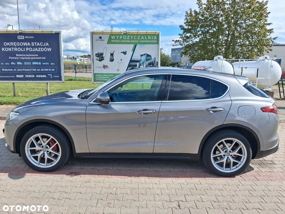 Alfa Romeo Stelvio 2.0 Turbo Super Q4 - 4
