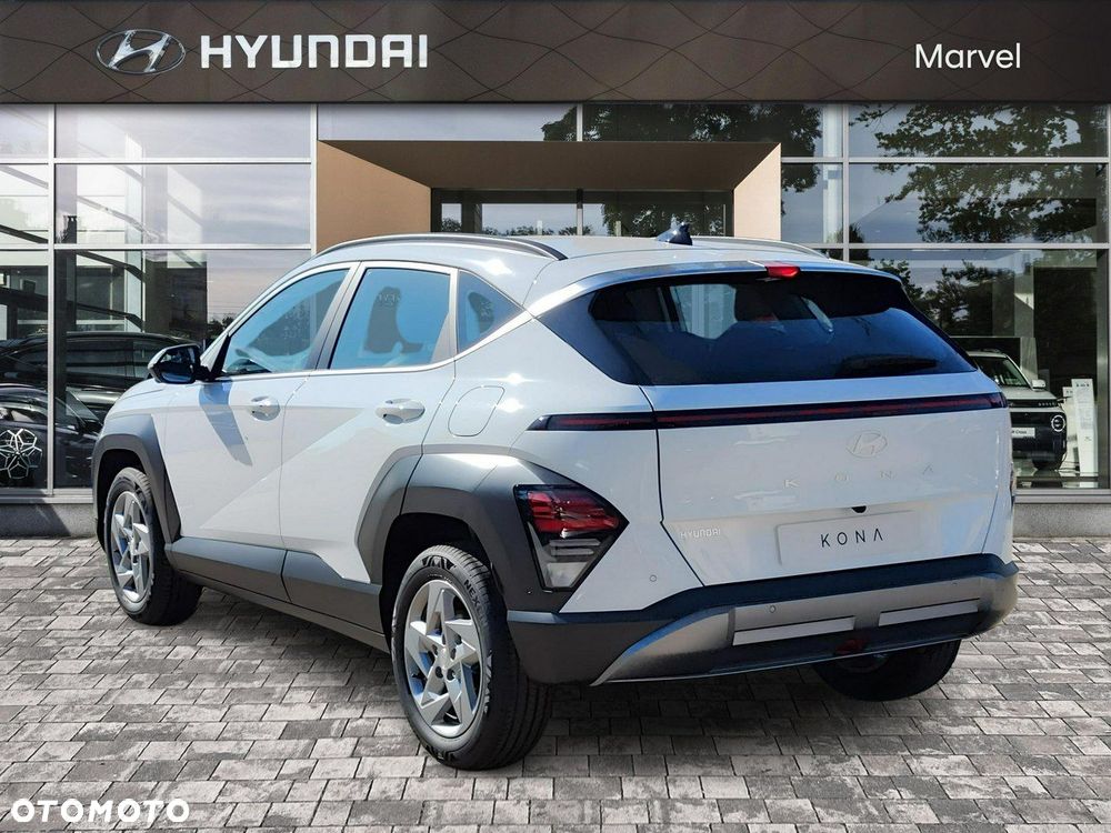 Hyundai Kona - 4