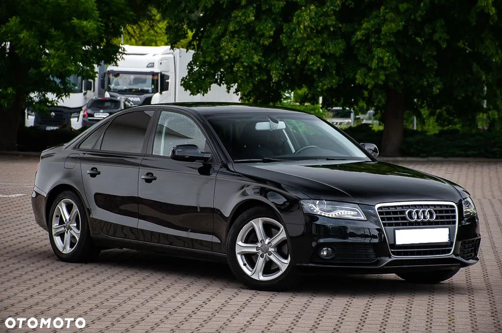 Audi A4 - 4