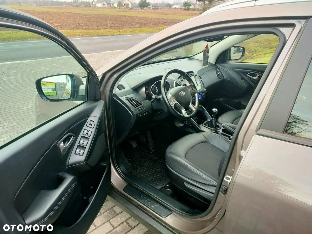 Hyundai ix35 1.6 2WD blue Comfort - 9