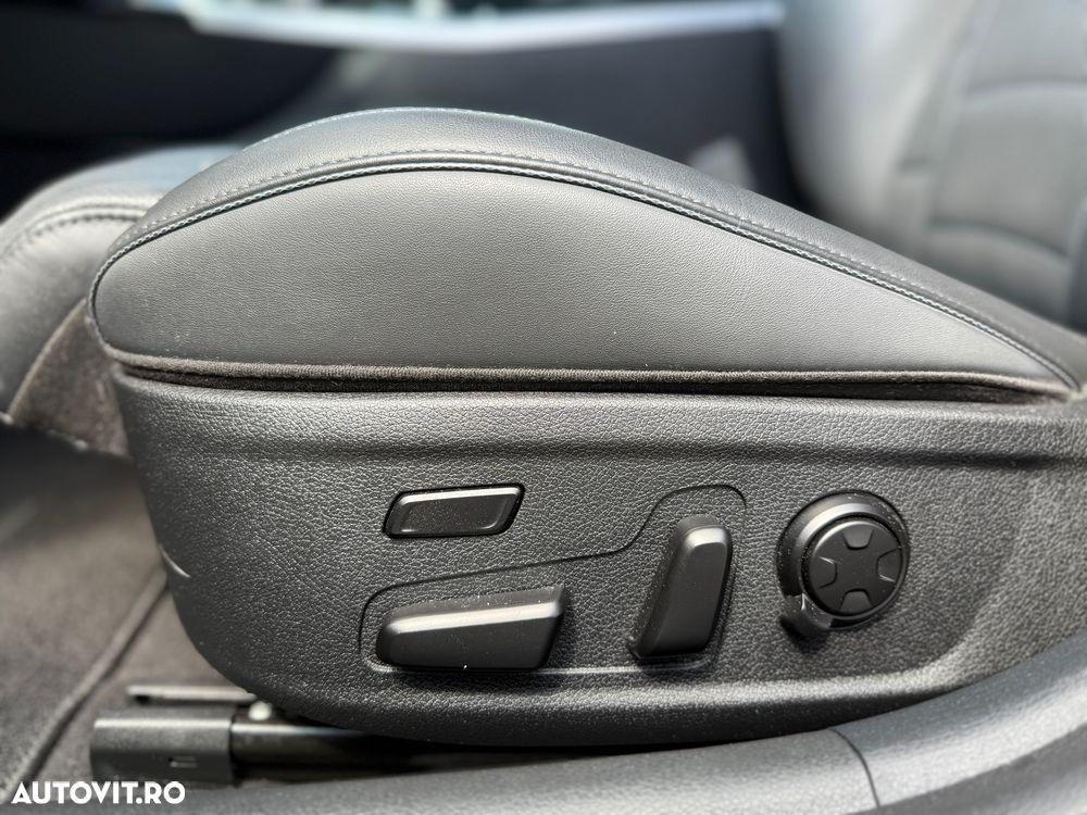 Kia Stinger 3.3 T-GDI 8AT AWD GT - 16