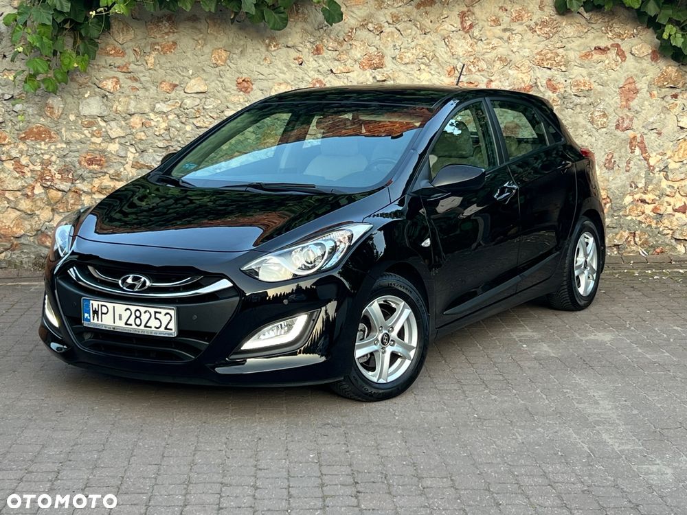 Hyundai i30 1.6 GDI Comfort - 1