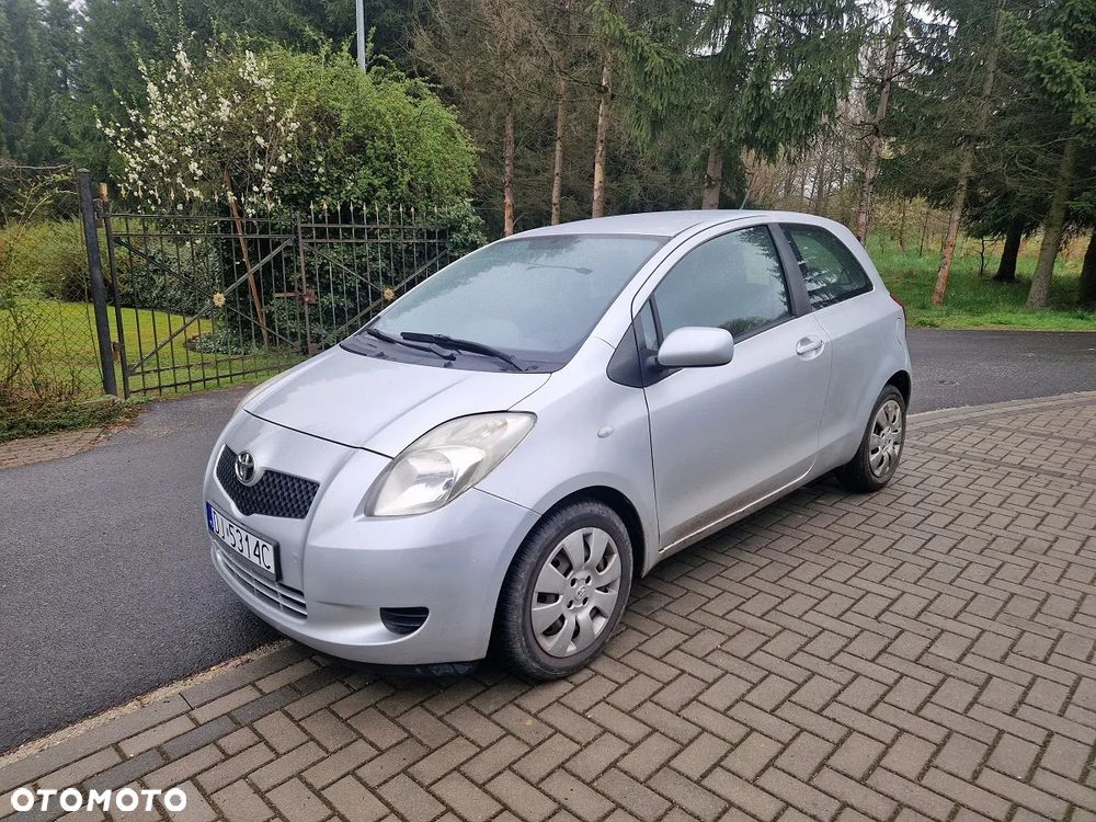 Toyota Yaris 1.3 Terra Gold - 5