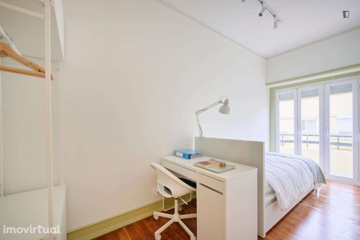 Quarto - localizado em Alcântara Lisbon - Grande imagem: 3/23