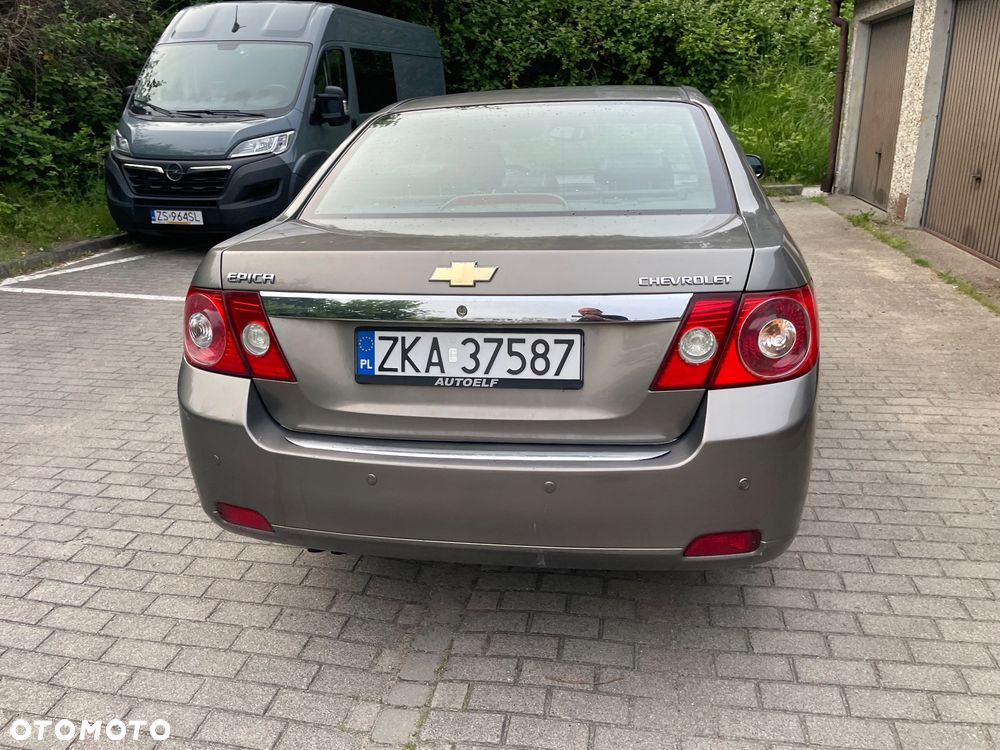 Chevrolet Epica - 5