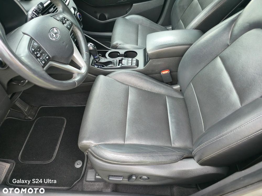 Hyundai Tucson blue 1.6 CRDi 2WD DCT Premium - 16