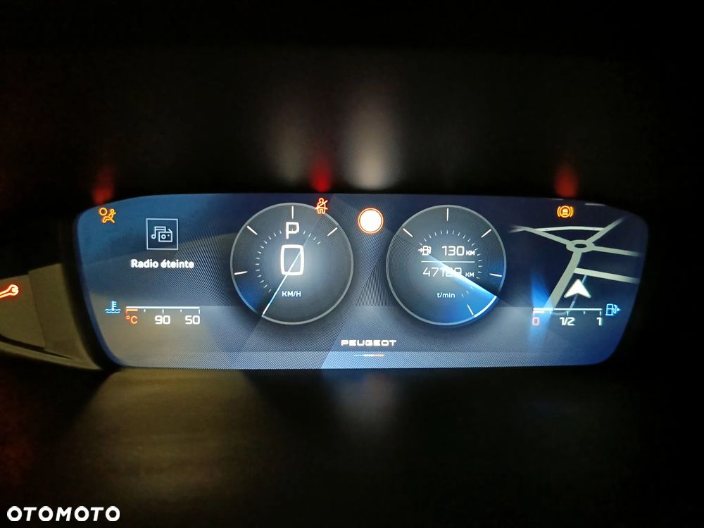 Peugeot 308 SW BlueHDi 130 EAT8 Allure - 15