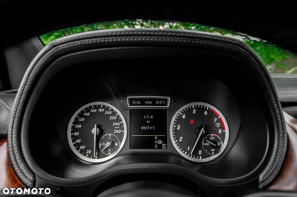 Mercedes-Benz Klasa B 200 7G-DCT AMG Line - 26