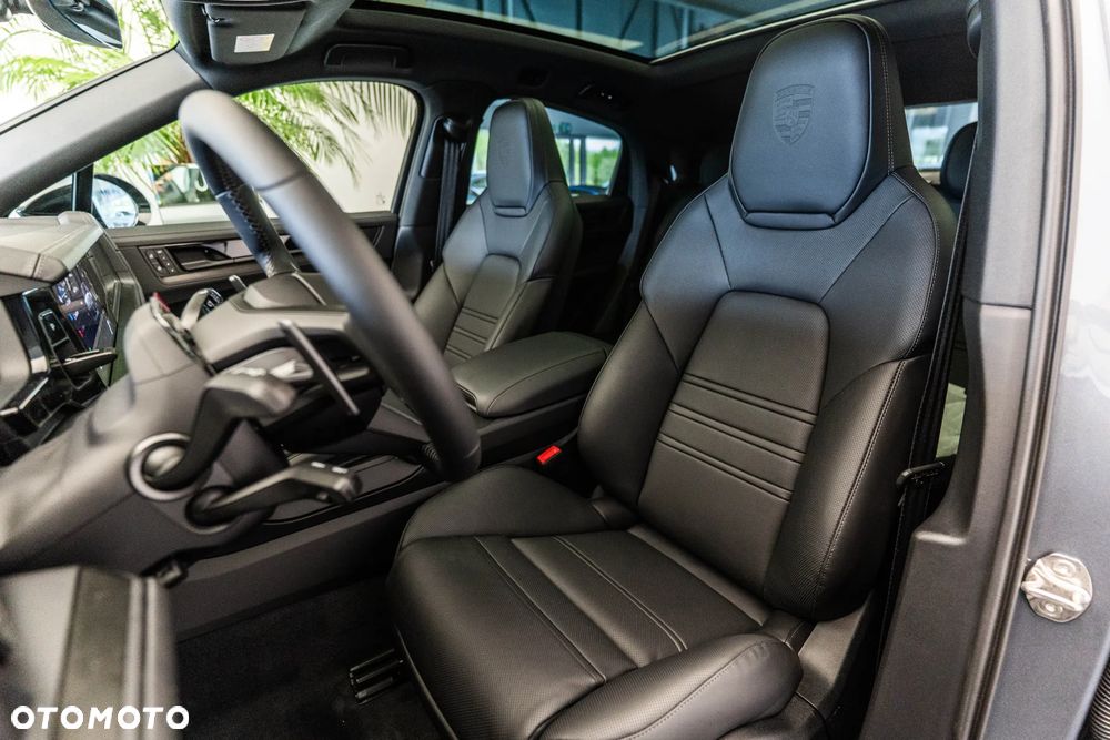Porsche Cayenne E-Hybrid PHEV Black Edition - 13