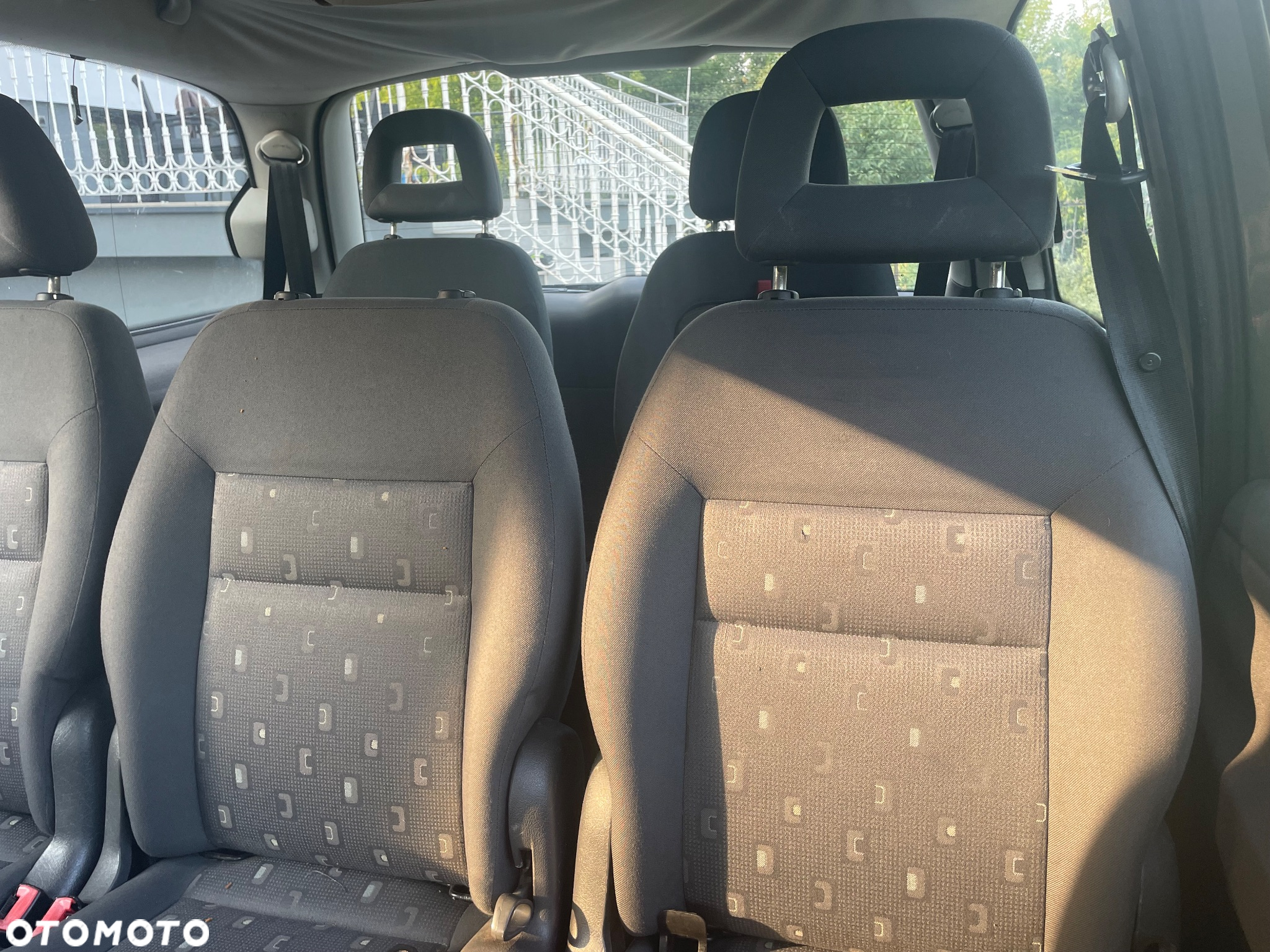 Volkswagen Sharan 1.9 TDI Basis - 6