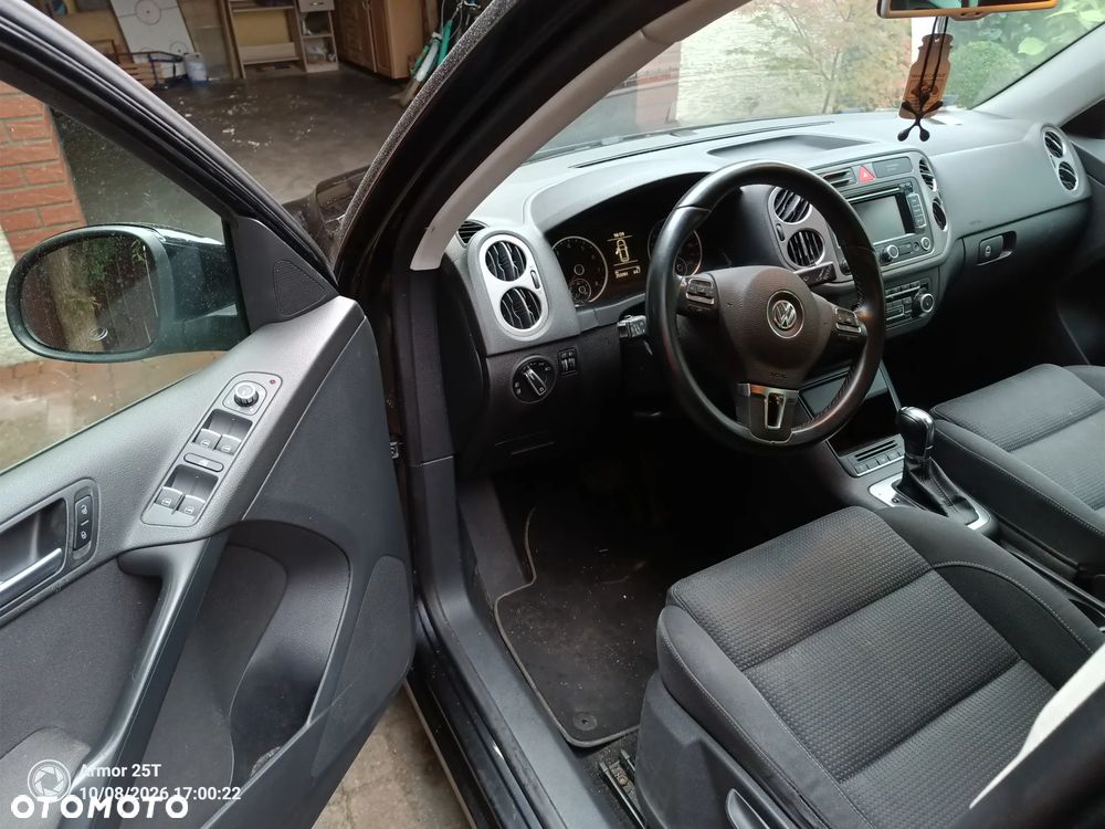 Volkswagen Tiguan - 12