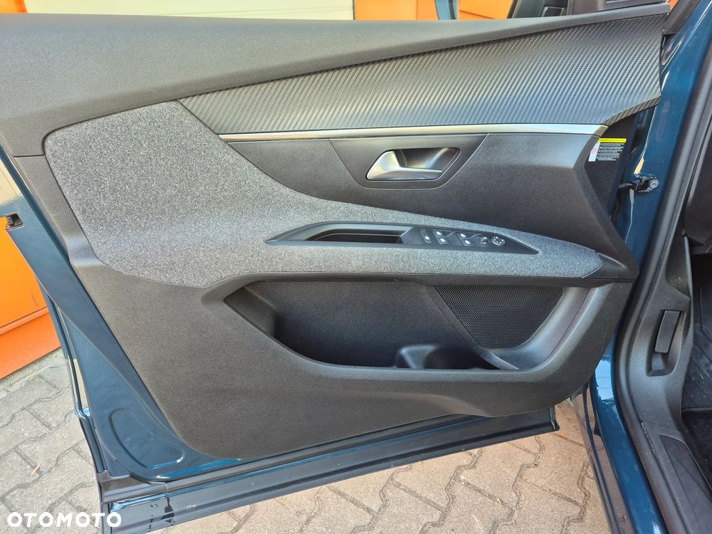 Peugeot 5008 1.5 BlueHDi Active S&S EAT8 - 19