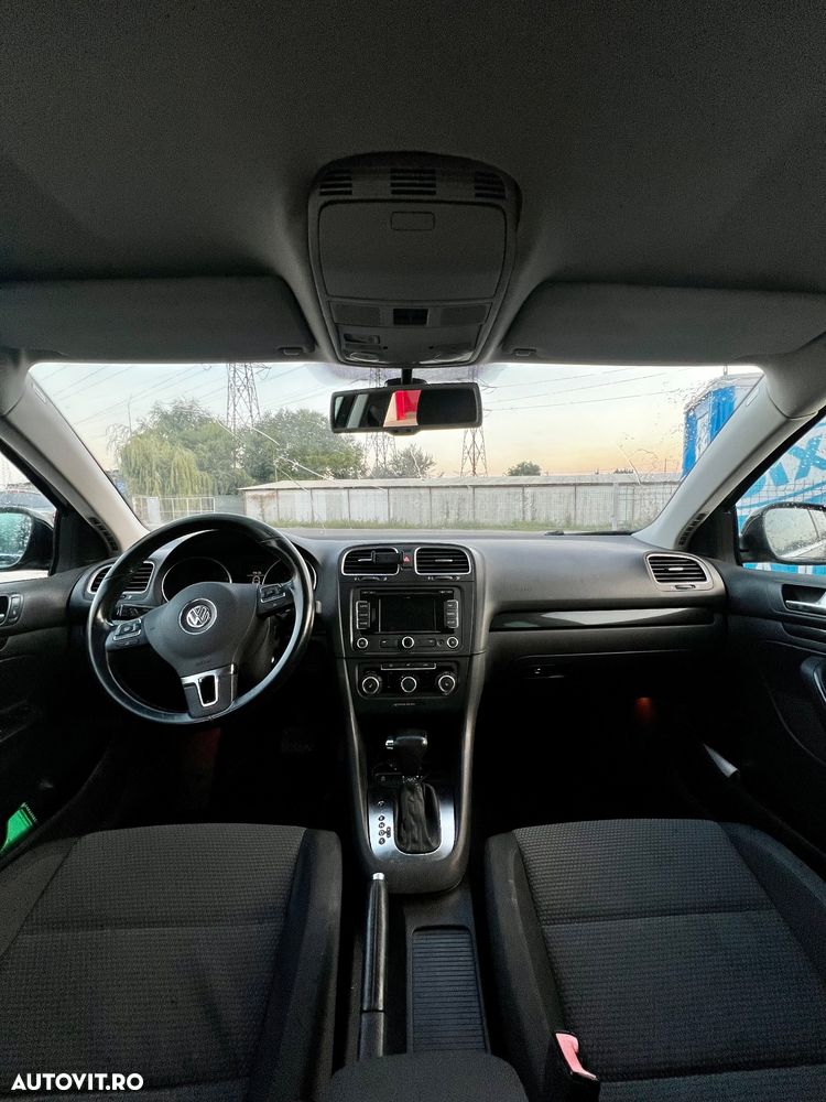 Volkswagen Golf - 5
