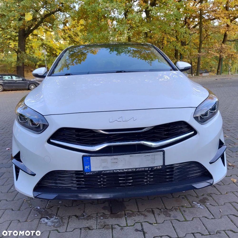 Kia Ceed 1.5 T-GDI Business Line - 1