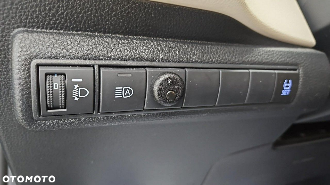 Toyota Corolla 1.6 Comfort - 17