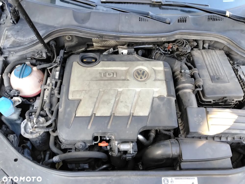 Volkswagen Passat - 7