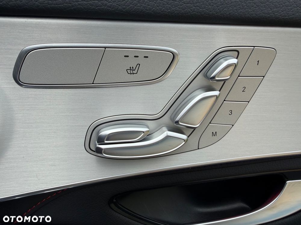 Mercedes-Benz GLC - 23